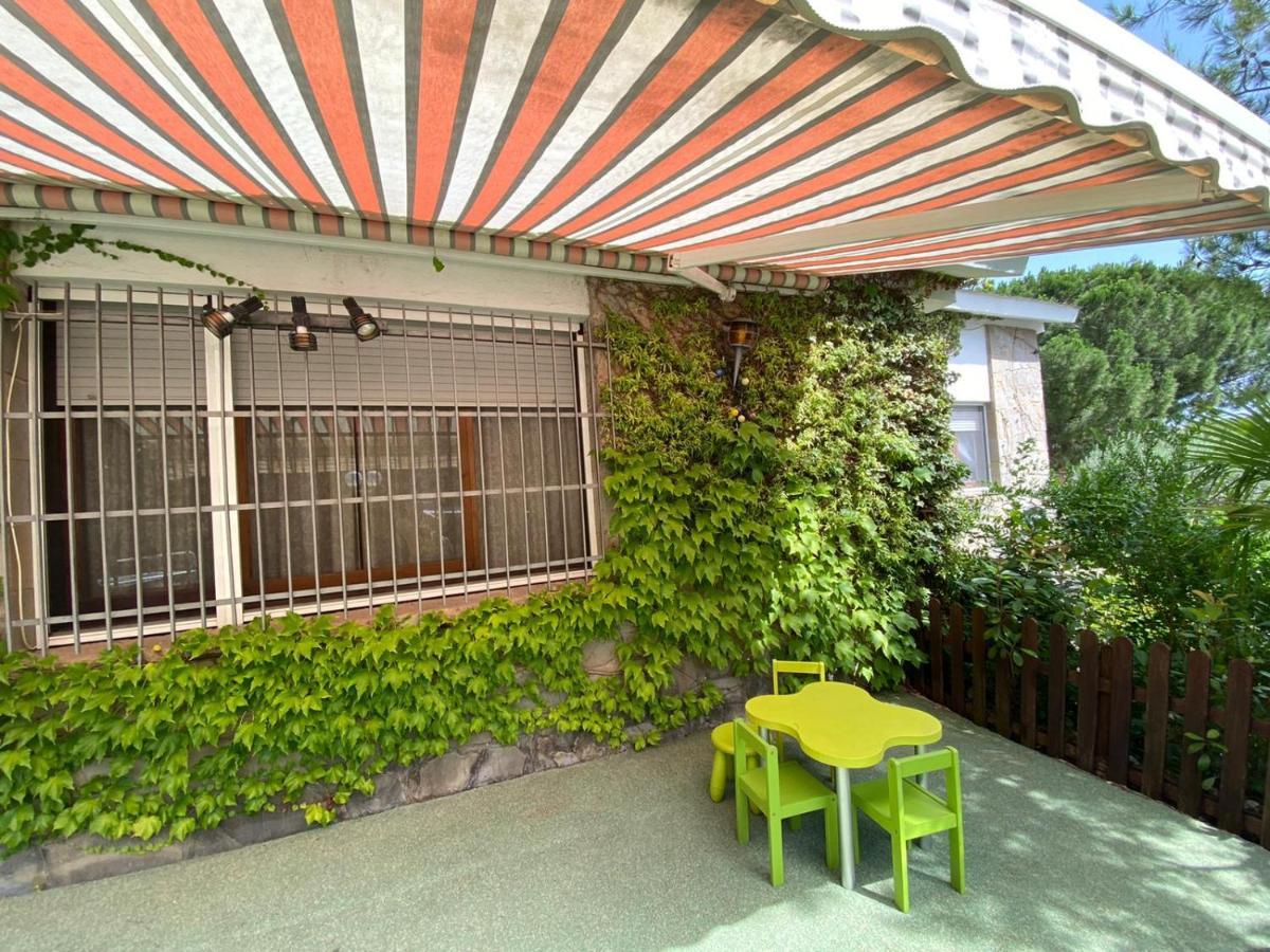 Casa Acogedora Familiar Con Piscina Pallejá Buitenkant foto