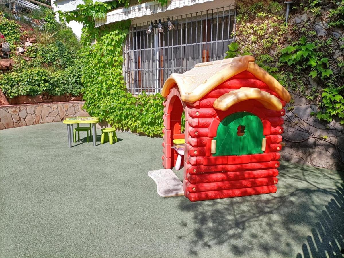 Casa Acogedora Familiar Con Piscina Pallejá Buitenkant foto