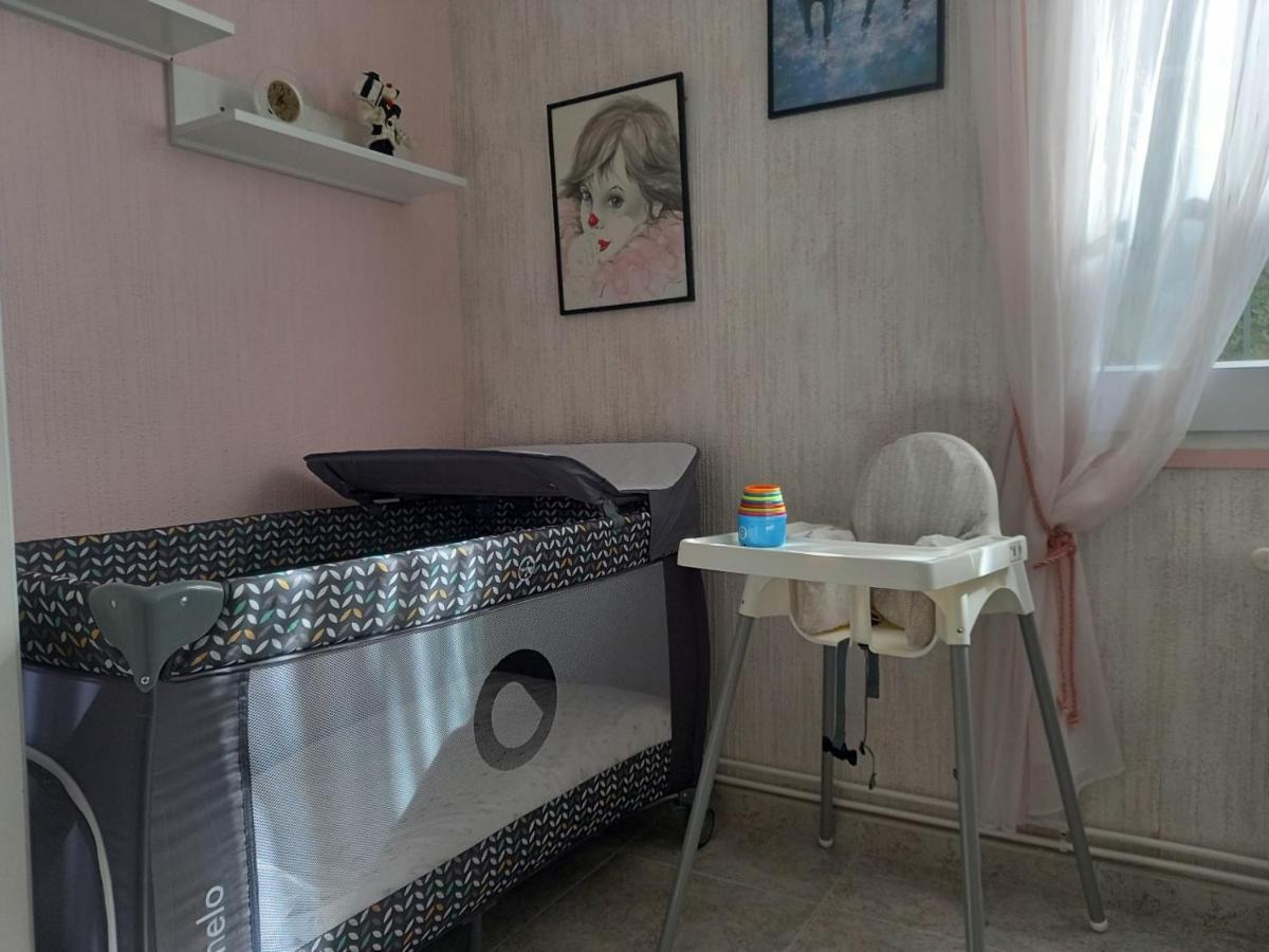 Casa Acogedora Familiar Con Piscina Pallejá Buitenkant foto